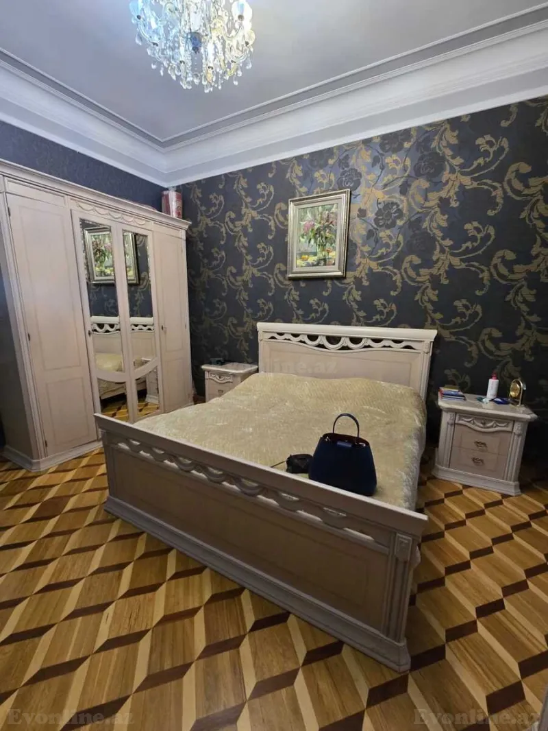 Satılır 4 otaqlı Mənzil Köhnə tikili 103 m² Sahil m. - şəkil 6