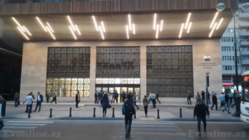 2 otaqlı Mənzil 95 m² Xətai m. Kirayə verilir