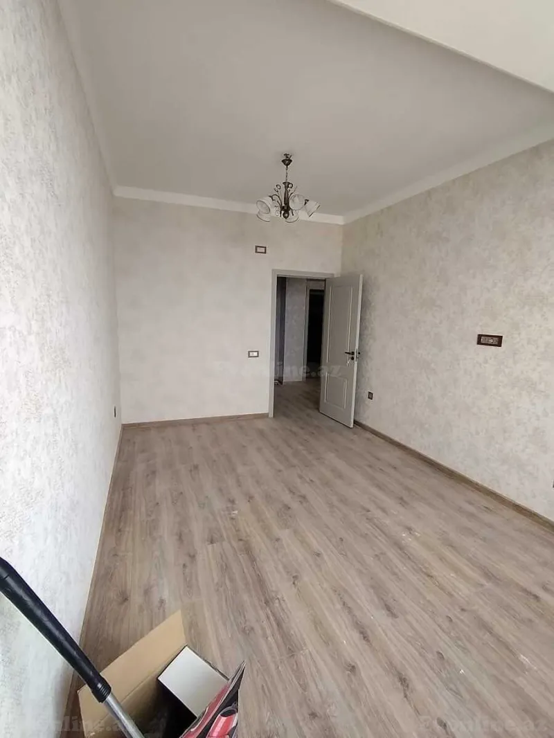 Satılır 2 otaqlı Mənzil Yeni tikili 65 m² Suraxanı r. - şəkil 5
