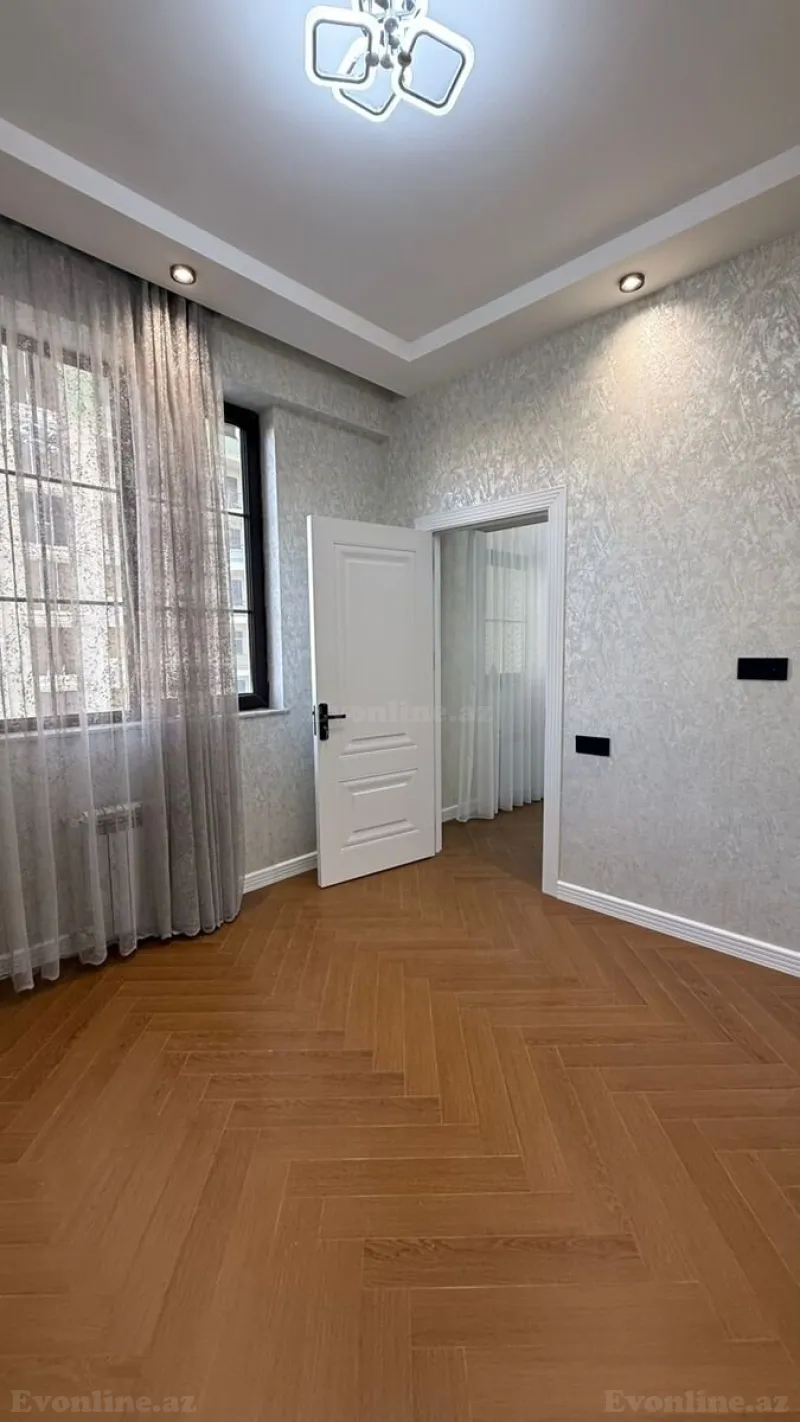 Satılır 4 otaqlı Mənzil Yeni tikili 136 m² Neftçilər m. - şəkil 12