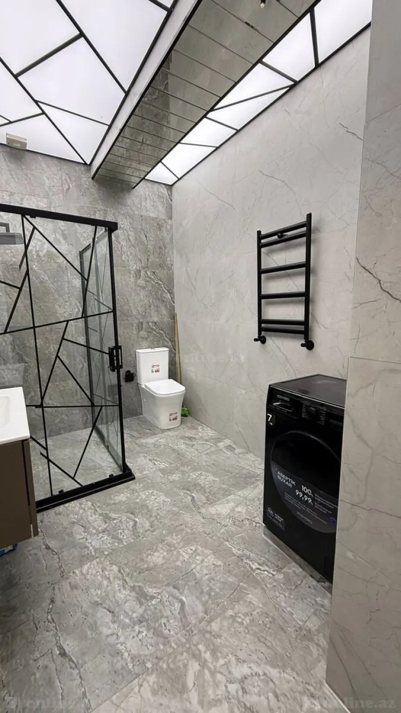 Satılır 4 otaqlı Mənzil Yeni tikili 136 m² Neftçilər m. - şəkil 20