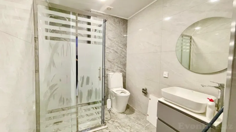 Satılır 2 otaqlı Mənzil Yeni tikili 65 m² Dərnəgül m. - şəkil 13