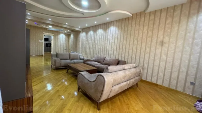 Satılır 3 otaqlı Mənzil Yeni tikili 140 m² Xalqlar Dostluğu m. - şəkil 2