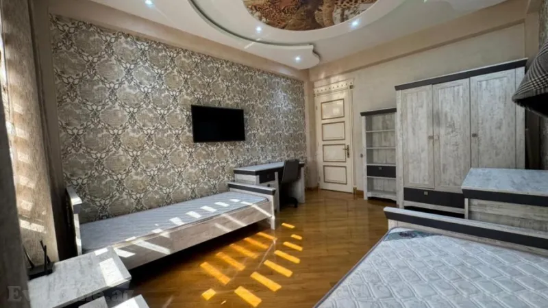 Satılır 3 otaqlı Mənzil Yeni tikili 140 m² Xalqlar Dostluğu m. - şəkil 16