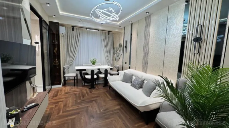 Satılır 3 otaqlı Mənzil Yeni tikili 80 m² 8-ci mikrorayon - şəkil 3