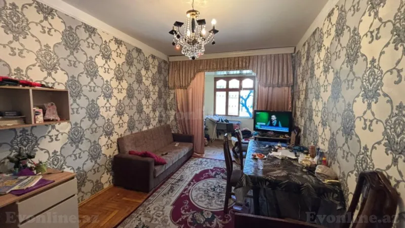 Satılır 2 otaqlı Mənzil Köhnə tikili 55 m² Xalqlar Dostluğu m. - şəkil 3