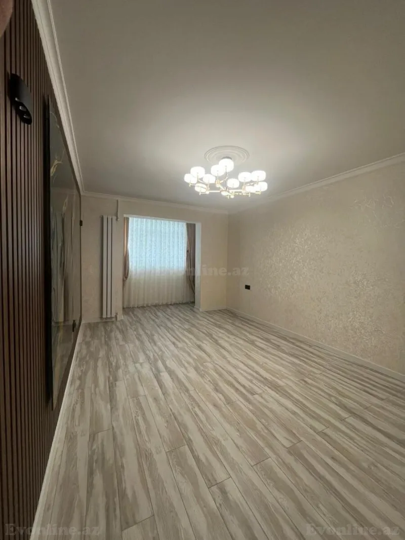 3 otaqlı Mənzil 65 m² 9-cu mikrorayon Satılır
