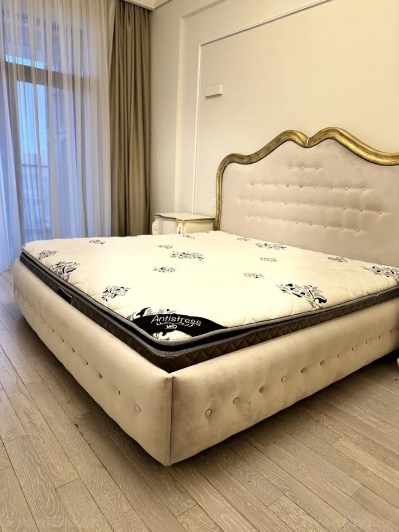 Kirayə verilir 4 otaqlı Mənzil Yeni tikili 210 m² Nizami m. - şəkil 13