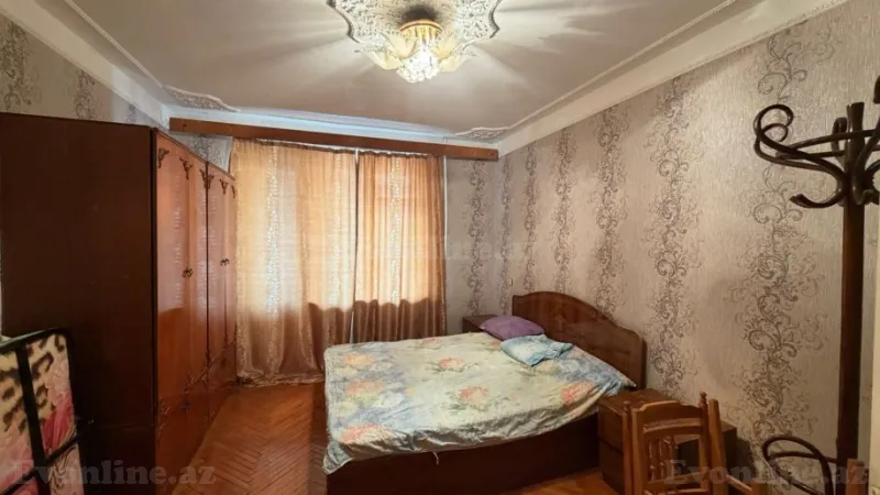 Satılır 2 otaqlı Mənzil Köhnə tikili 65 m² Xalqlar Dostluğu m. - şəkil 5