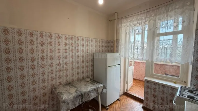 Satılır 2 otaqlı Mənzil Köhnə tikili 65 m² Xalqlar Dostluğu m. - şəkil 9