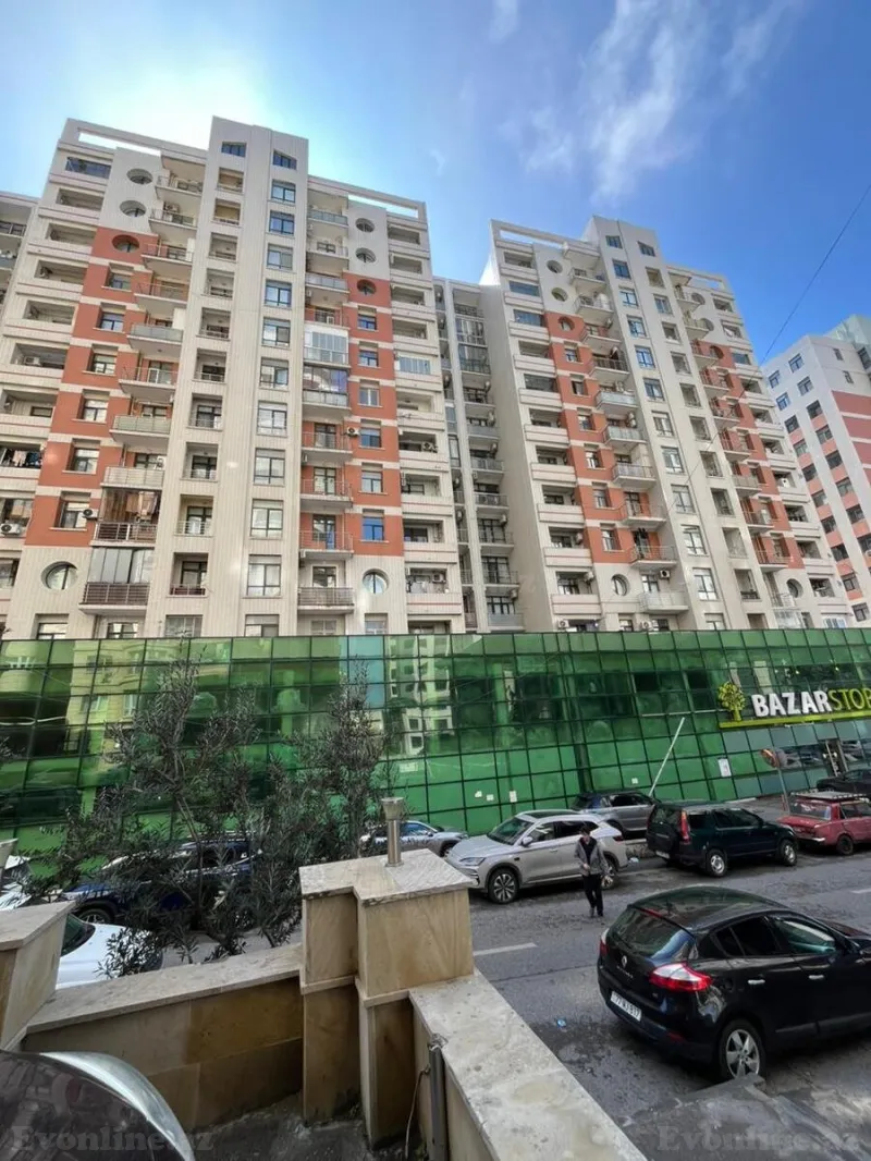 Satılır 2 otaqlı Mənzil Yeni tikili 51 m² 8 Noyabr m. - şəkil 2