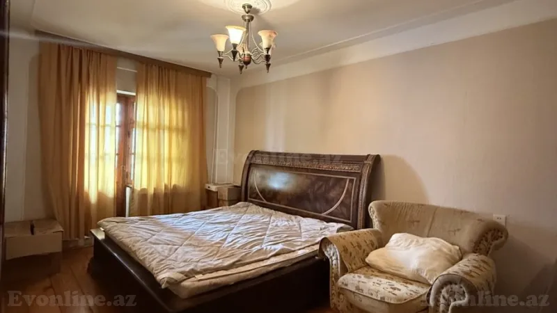 Satılır 4 otaqlı Mənzil Köhnə tikili 100 m² Suraxanı r. - şəkil 3