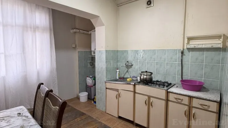 Satılır 4 otaqlı Mənzil Köhnə tikili 100 m² Suraxanı r. - şəkil 11