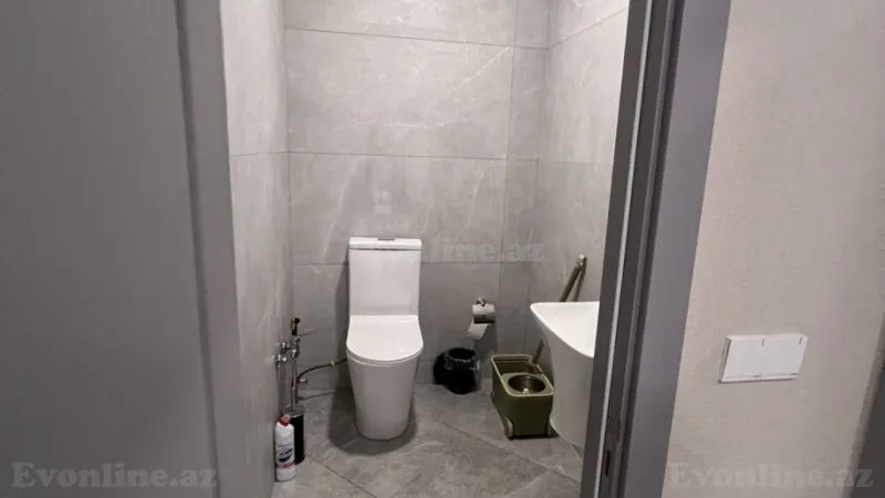 Kirayə verilir 3 otaqlı Mənzil Yeni tikili 85 m² 7-ci mikrorayon - şəkil 9