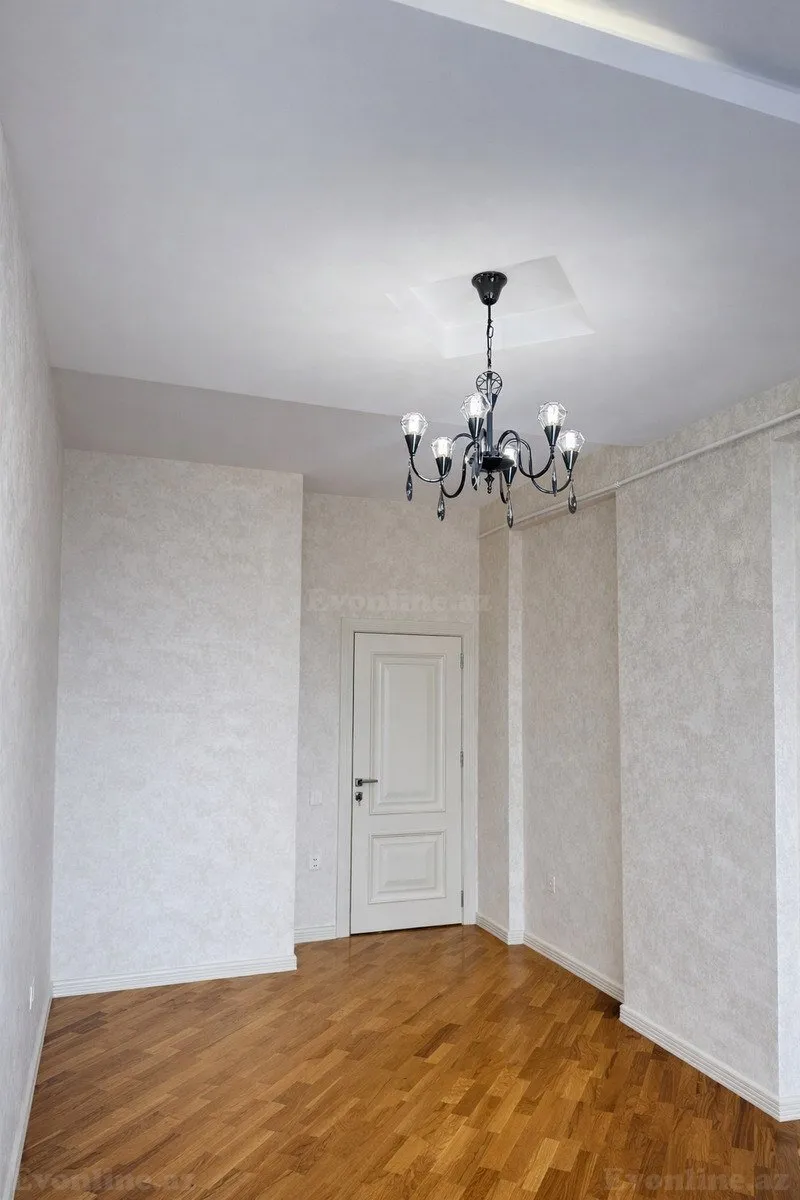 Satılır 3 otaqlı Mənzil Yeni tikili 100 m² Elmlər Akademiyası m. - şəkil 7