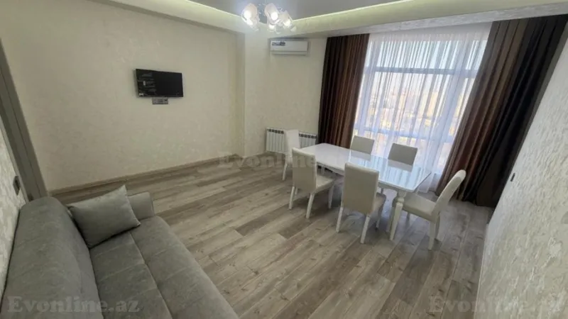 2 otaqlı Mənzil 75 m² 8-ci mikrorayon Kirayə verilir