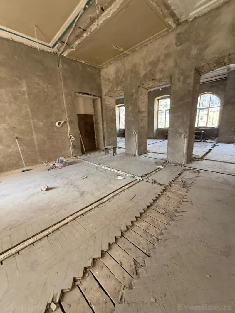 Satılır 10 otaqlı Mənzil Yeni tikili 360 m² Bayıl - şəkil 12