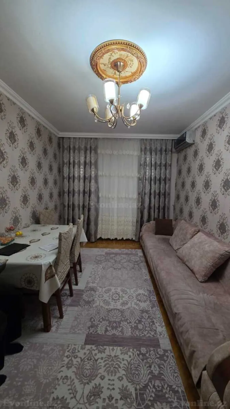 4 otaqlı Mənzil 100 m² 8-ci mikrorayon Satılır