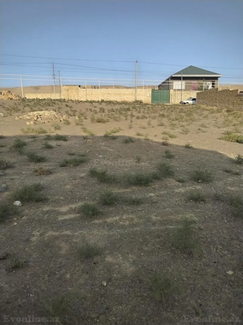 Torpaq Qobu Satılır