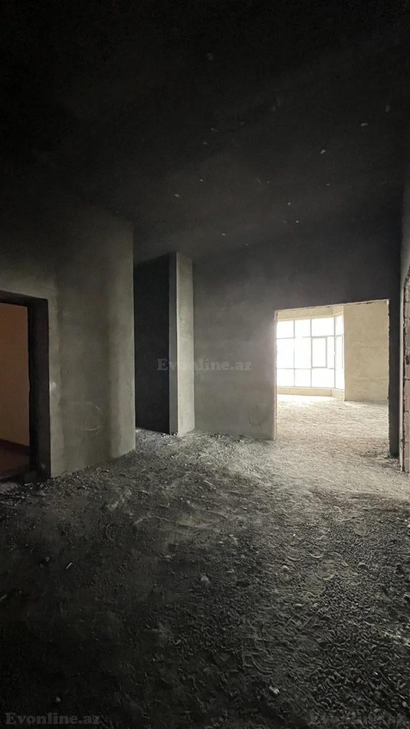 3 otaqlı Mənzil 125 m² Yasamal Satılır