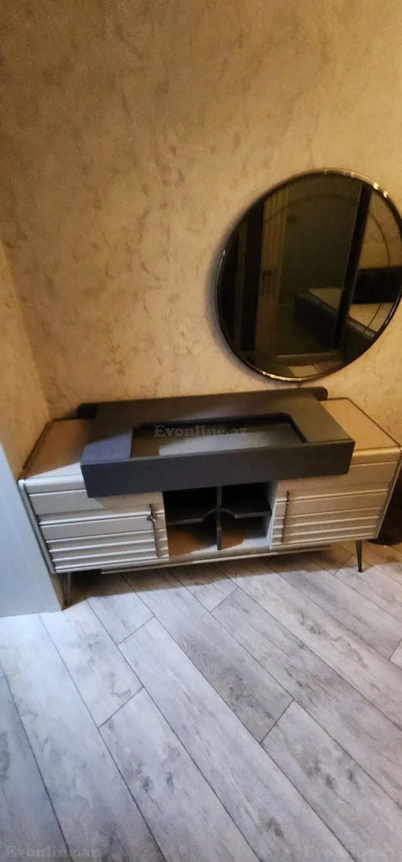 Satılır 2 otaqlı Mənzil Köhnə tikili 70 m² Badamdar - şəkil 9