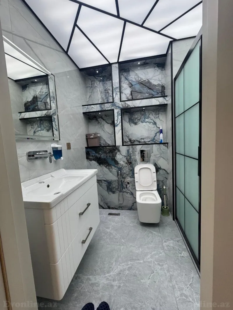 Kirayə verilir 3 otaqlı Mənzil Yeni tikili 130 m² Qara Qarayev m. - şəkil 9