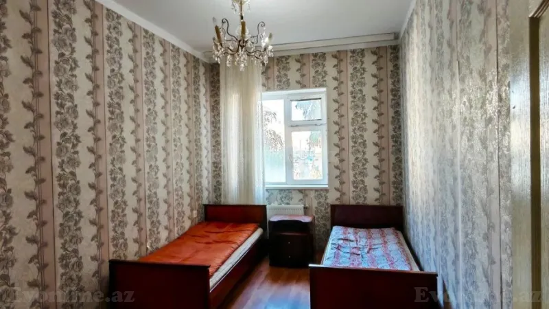 Satılır 4 otaqlı Mənzil Köhnə tikili 100 m² Nərimanov r. - şəkil 5