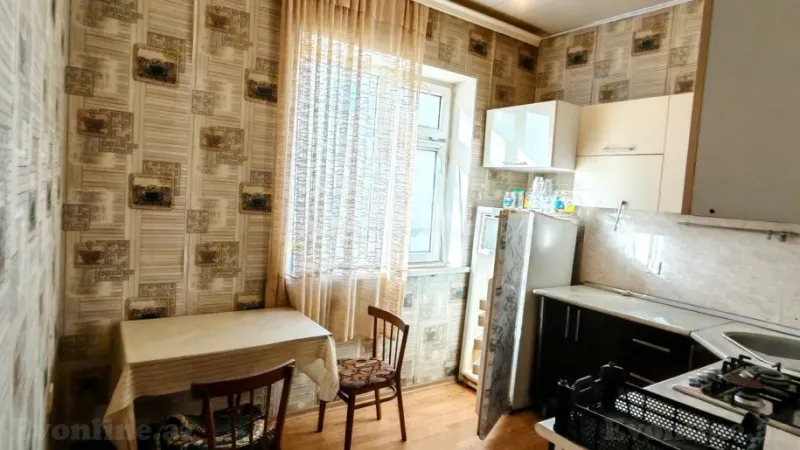 Satılır 4 otaqlı Mənzil Köhnə tikili 100 m² Nərimanov r. - şəkil 9