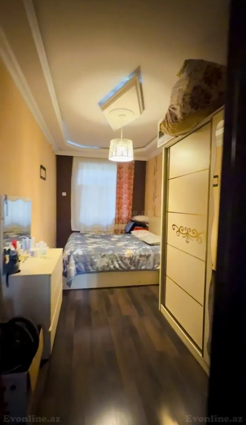 Satılır 2 otaqlı Mənzil Köhnə tikili 50 m² 4-cü mikrorayon - şəkil 3