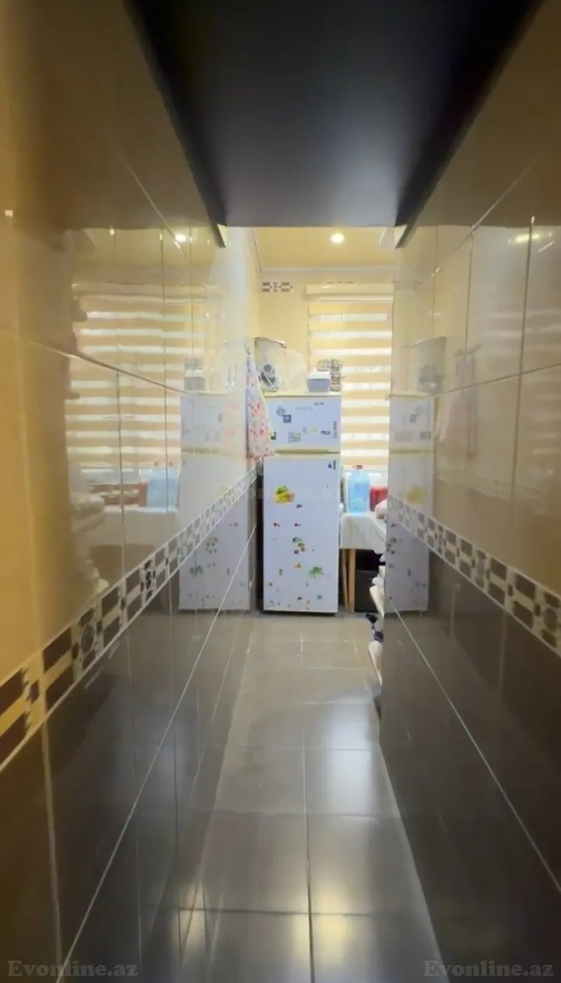 Satılır 2 otaqlı Mənzil Köhnə tikili 50 m² 4-cü mikrorayon - şəkil 4