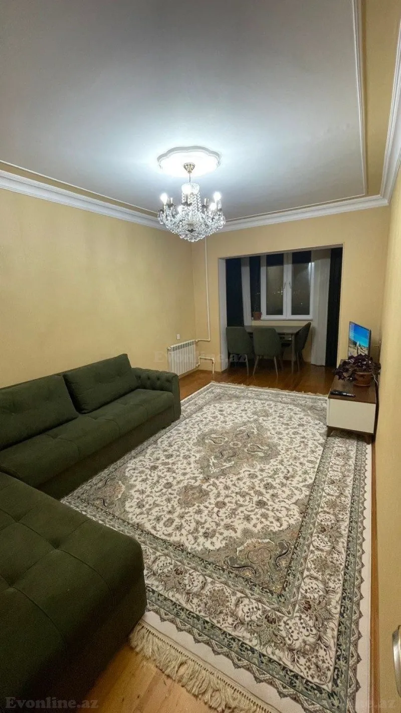 3 otaqlı Mənzil 80 m² Xətai r. Satılır