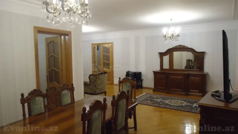 Kirayə verilir 6 otaqlı Mənzil Köhnə tikili 258 m² Xətai m. - şəkil 6