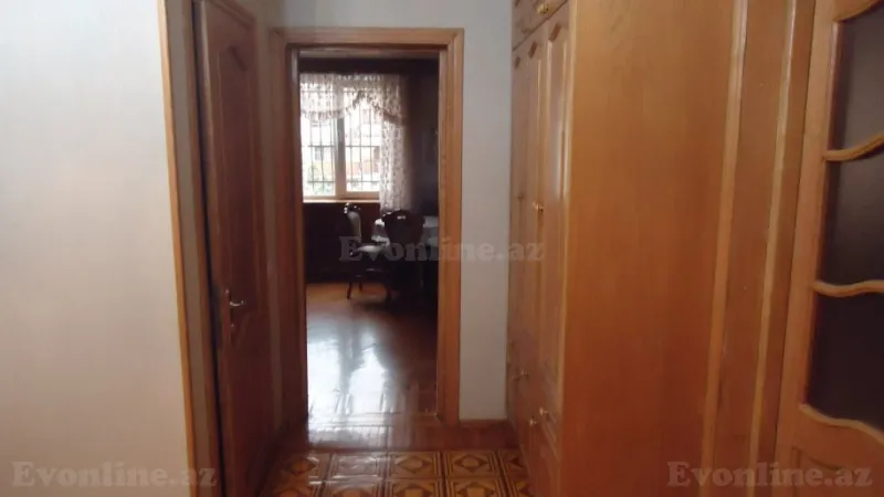 Kirayə verilir 6 otaqlı Mənzil Köhnə tikili 258 m² Xətai m. - şəkil 17