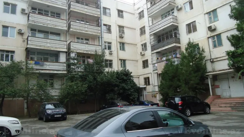 Kirayə verilir 6 otaqlı Mənzil Köhnə tikili 258 m² Xətai m. - şəkil 21