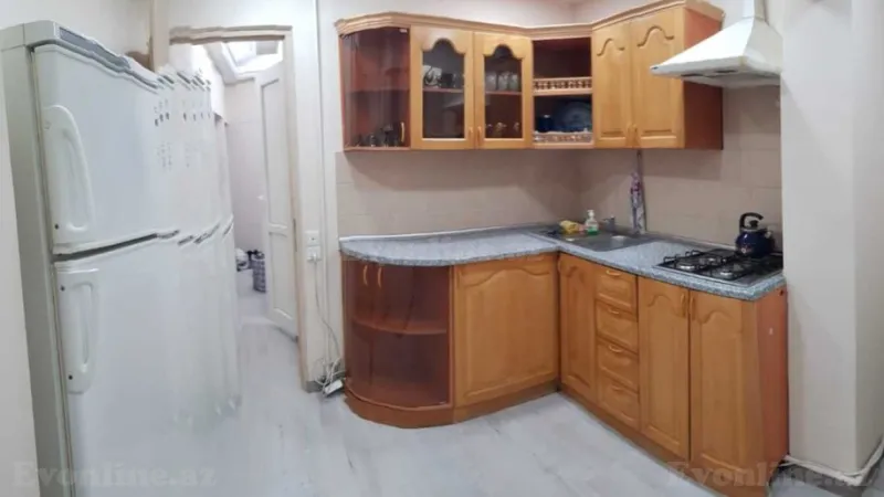 Satılır 2 otaqlı Mənzil Köhnə tikili 65 m² Xətai r. - şəkil 4