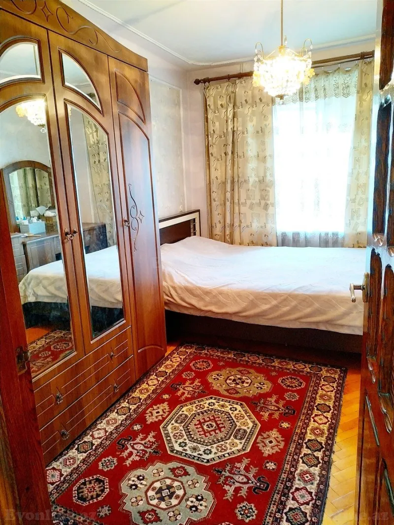 Kirayə verilir 2 otaqlı Mənzil Köhnə tikili 40 m² Elmlər Akademiyası m. - şəkil 6