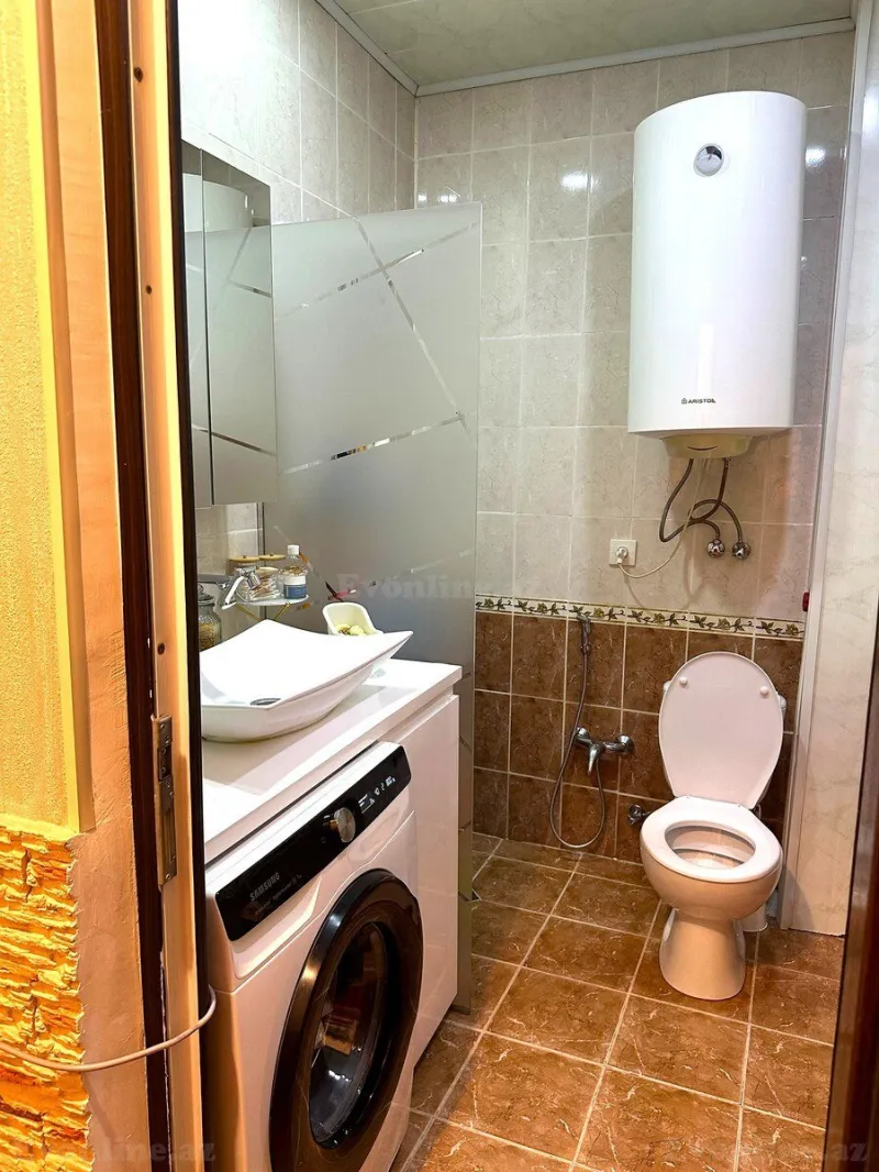 Satılır 2 otaqlı Mənzil Köhnə tikili 60 m² Nərimanov r. - şəkil 10