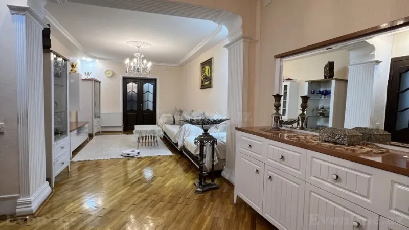 Satılır 3 otaqlı Mənzil Köhnə tikili 100 m² Sabunçu r. - şəkil 2