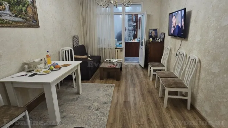 2 otaqlı Mənzil 52 m² 7-ci mikrorayon Satılır