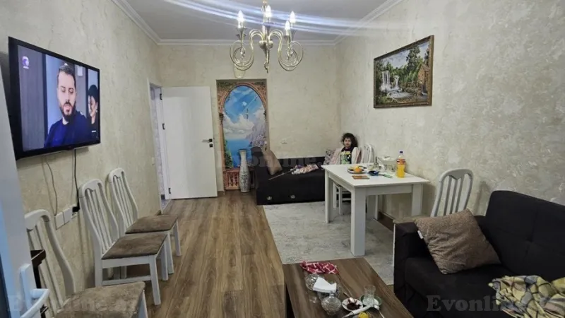 Satılır 2 otaqlı Mənzil Köhnə tikili 52 m² 7-ci mikrorayon - şəkil 6