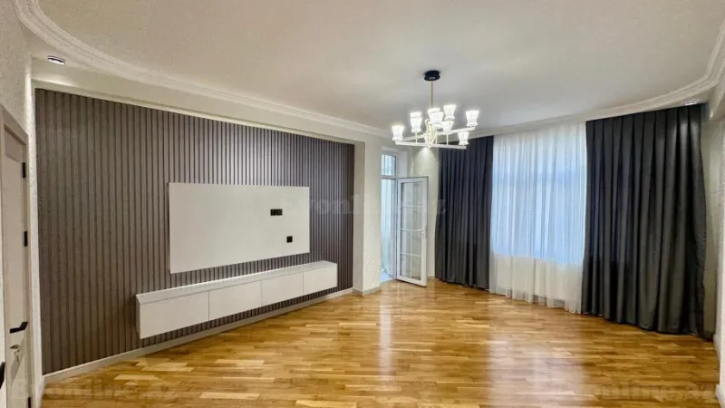 3 otaqlı Mənzil 95 m² Həzi Aslanov Satılır