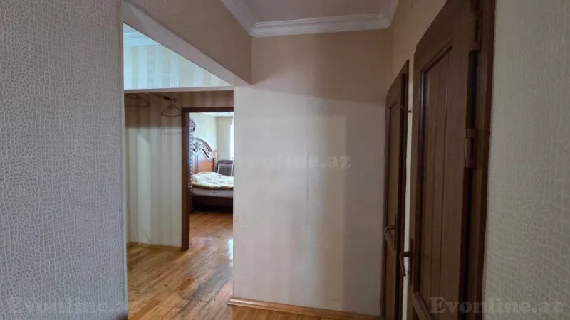 Satılır 3 otaqlı Mənzil Köhnə tikili 72 m² Suraxanı r. - şəkil 12