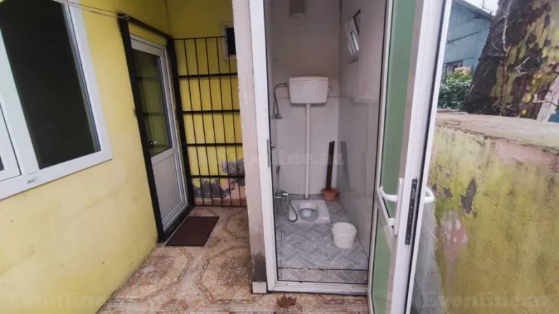 Kirayə verilir 4 otaqlı Mənzil Köhnə tikili 150 m² Nərimanov r. - şəkil 12