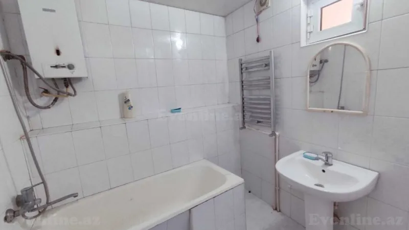 Kirayə verilir 4 otaqlı Mənzil Köhnə tikili 150 m² Nərimanov r. - şəkil 15