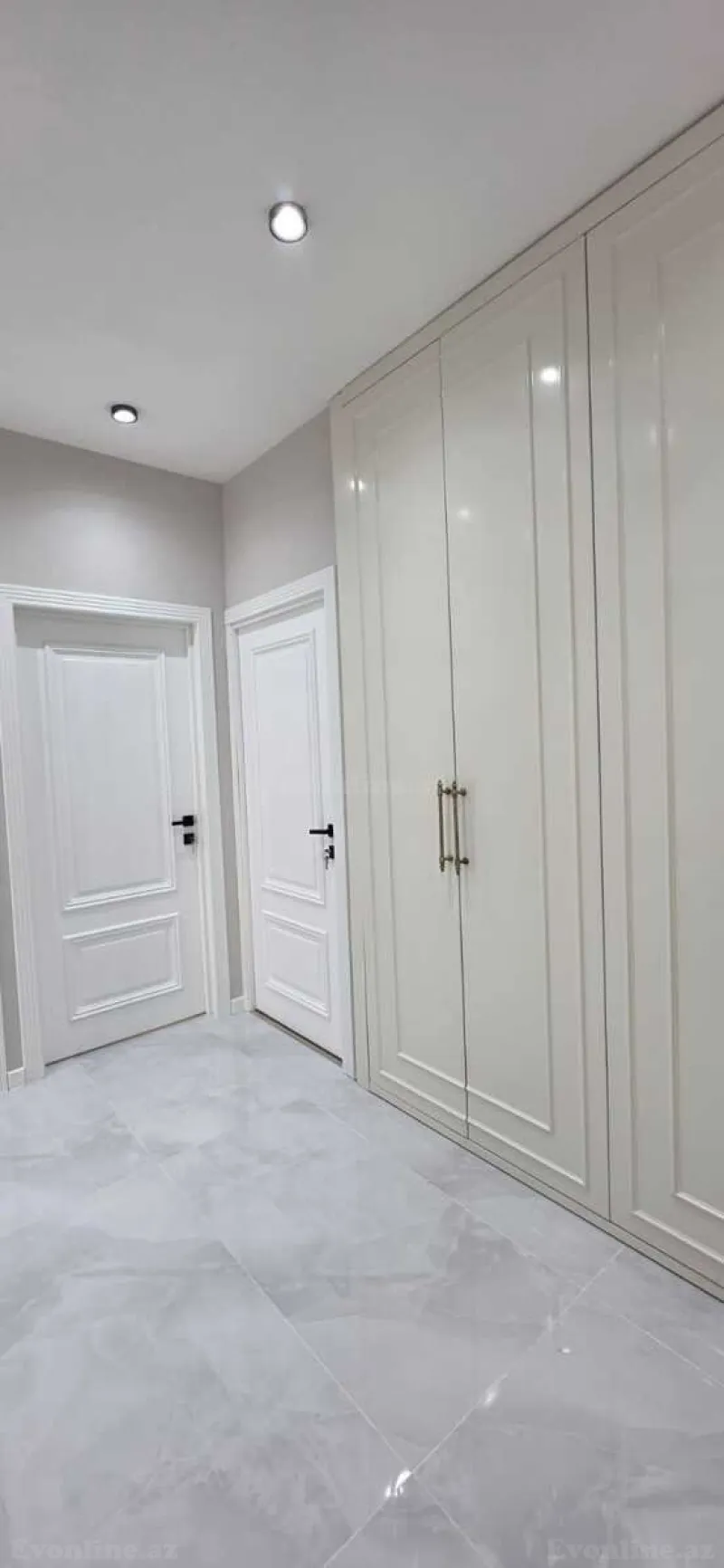 Satılır 4 otaqlı Mənzil Köhnə tikili 100 m² Sabunçu r. - şəkil 5