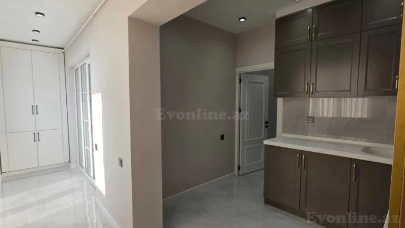 Satılır 4 otaqlı Mənzil Köhnə tikili 100 m² Sabunçu r. - şəkil 12