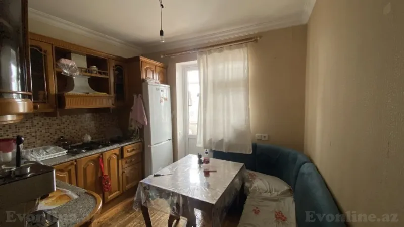 Satılır 3 otaqlı Mənzil Köhnə tikili 75 m² Suraxanı r. - şəkil 3