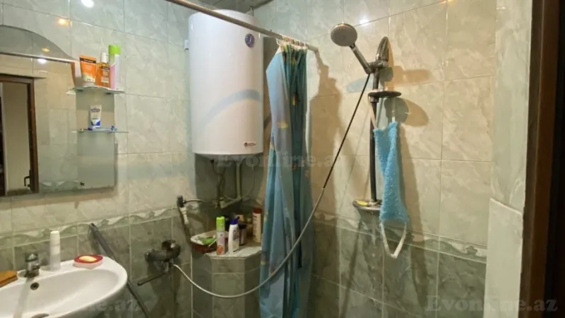 Satılır 3 otaqlı Mənzil Köhnə tikili 75 m² Suraxanı r. - şəkil 7