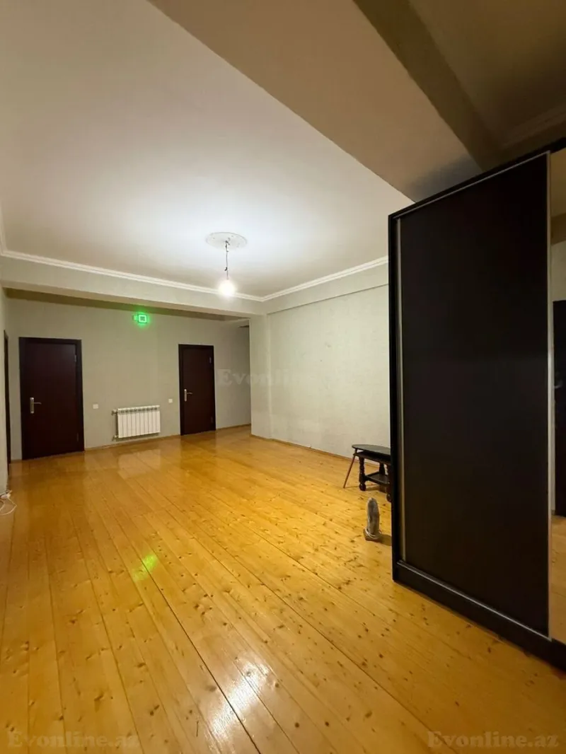 Satılır 4 otaqlı Mənzil Yeni tikili 40 m² Nizami r. - şəkil 3