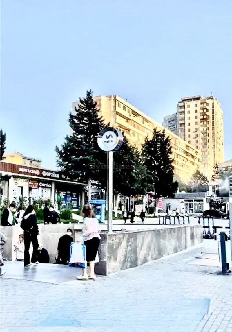 2 otaqlı Mənzil 60 m² Xalqlar Dostluğu m. Satılır